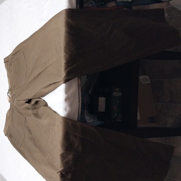 FENDI PANTS I FIT A 36 ITS PERFECT FOR ANYONE 34-36 - Picture 7 of 8